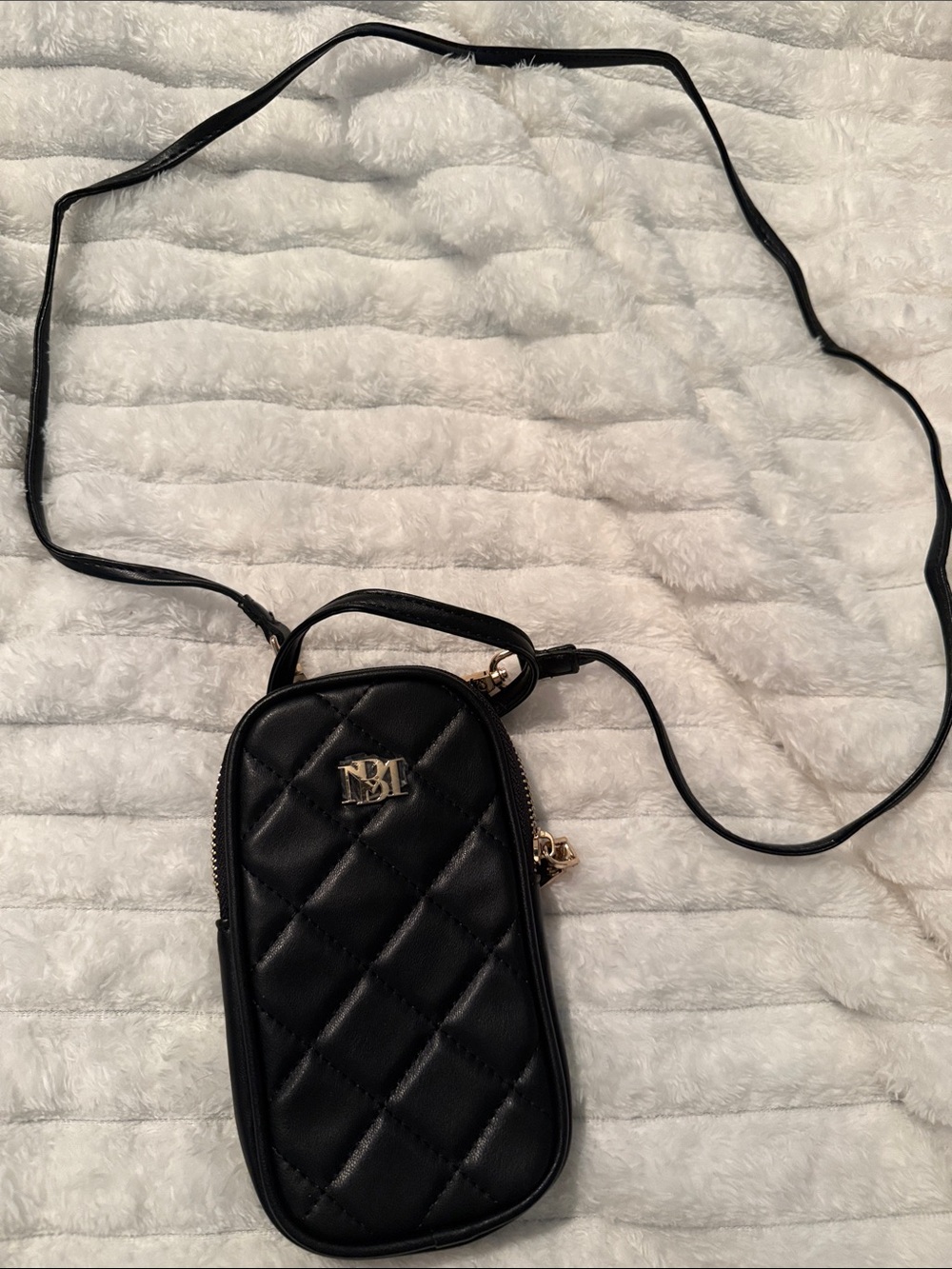 Quilted Black Crossbody Phone Pouch - Badgley Mischka
